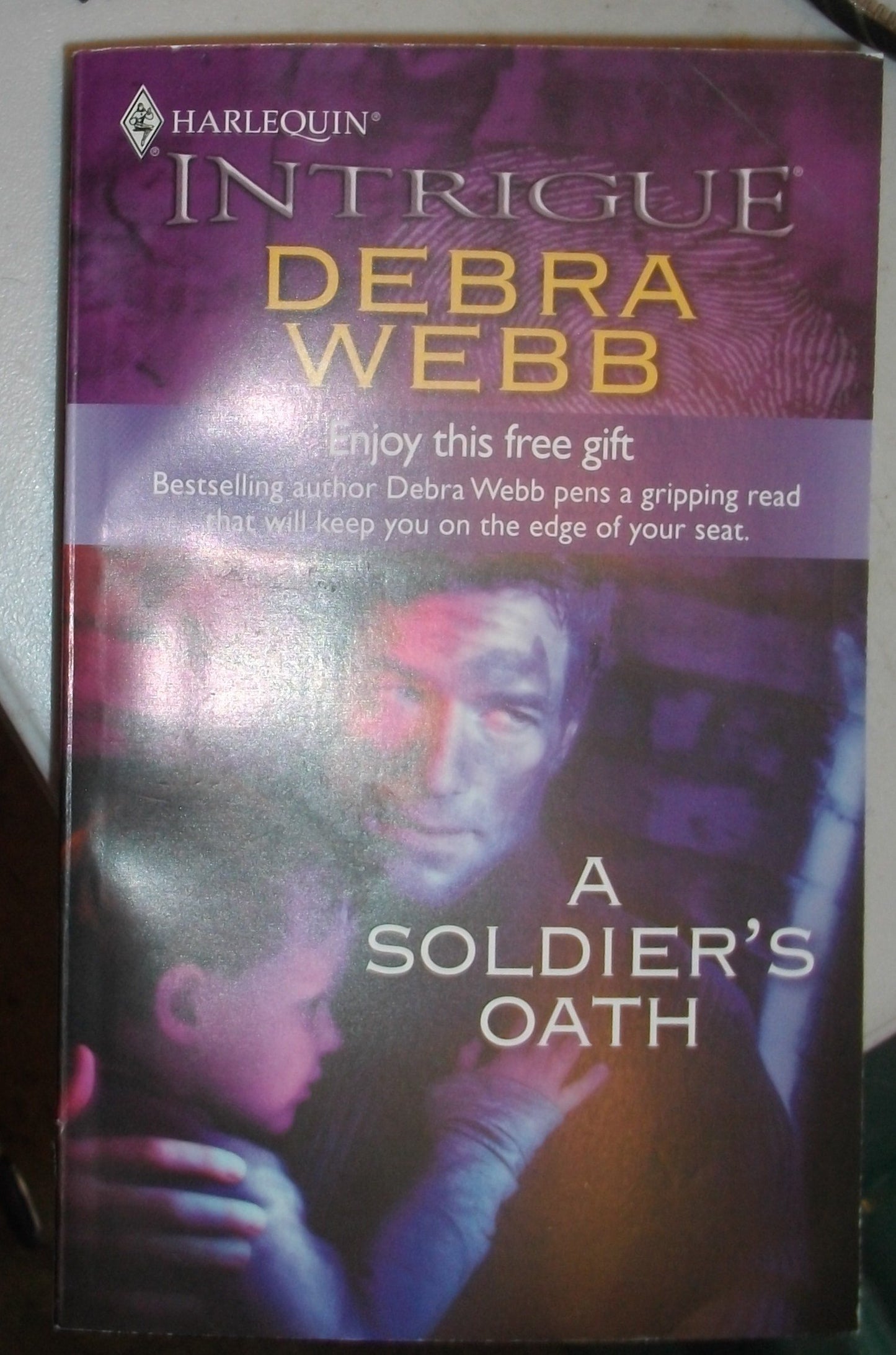 A Soldier's Oath (Harlequin Intrigue)