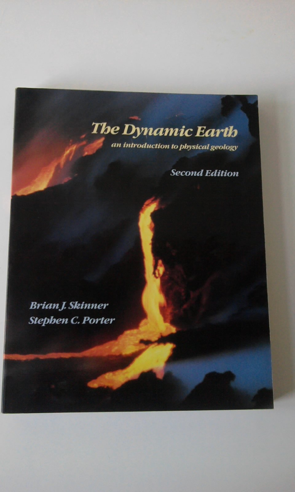 The Dynamic Earth: An Introduction to Physical Geology