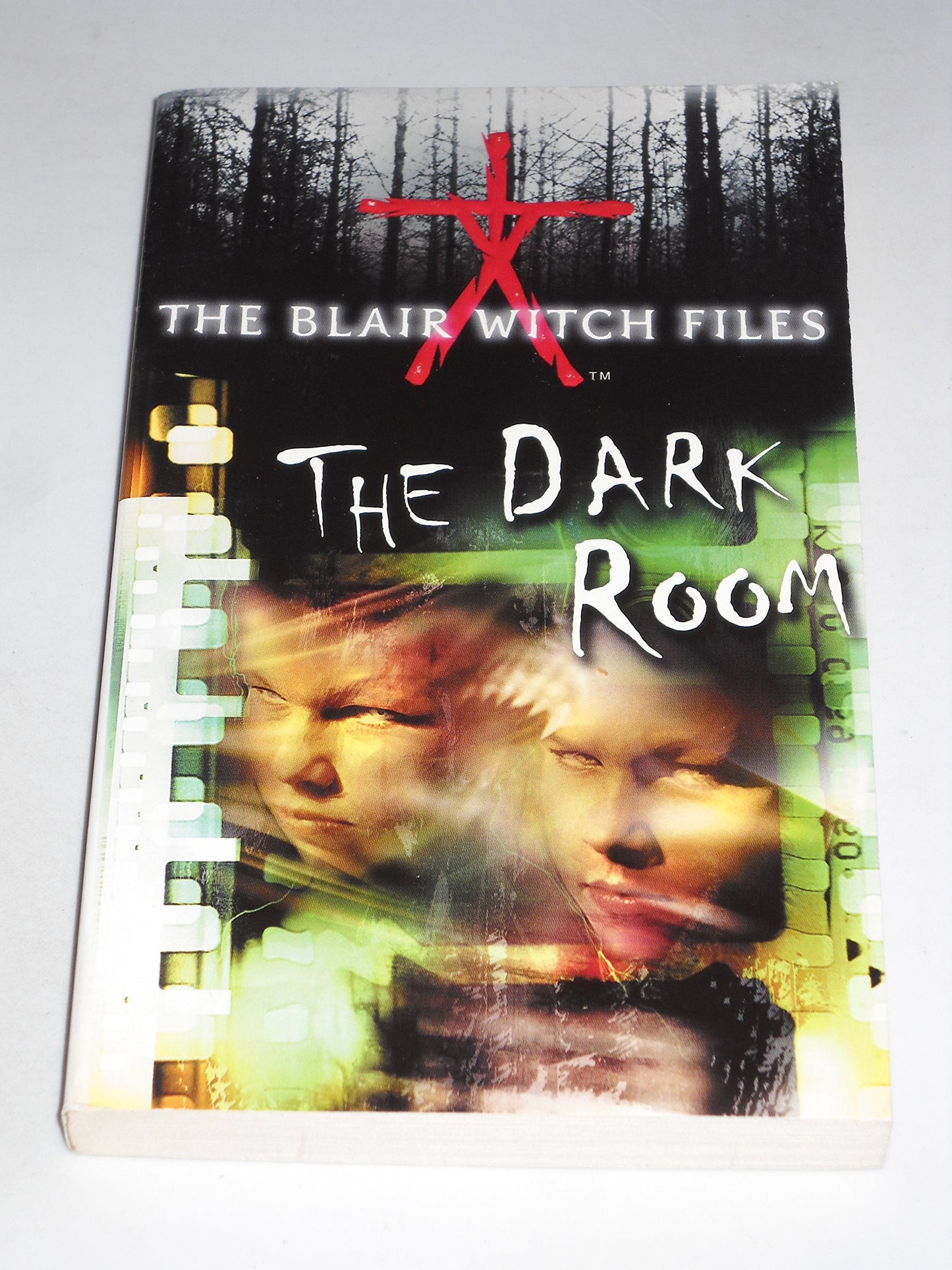 The Dark Room (The Blair Witch Files, Case File 2)
