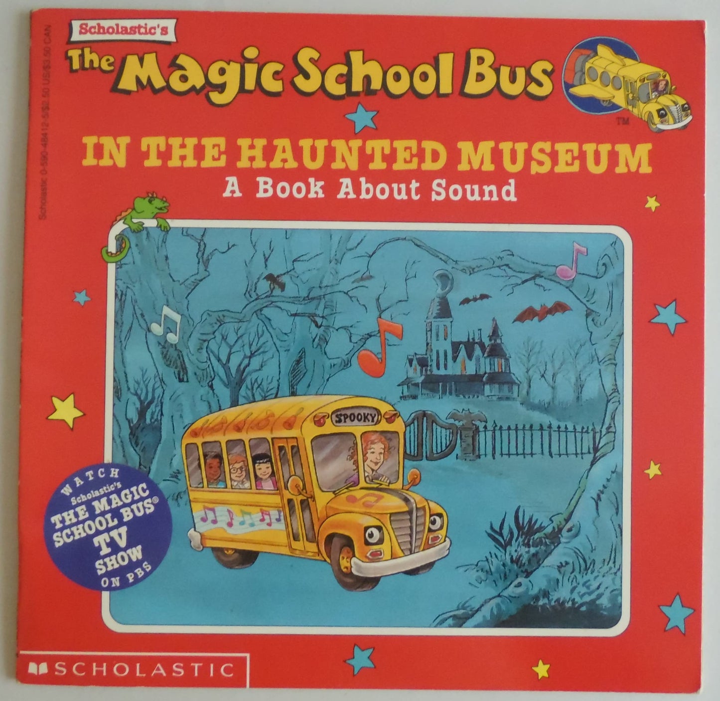 The Magic School Bus In The Haunted Museum: A Book About Sound