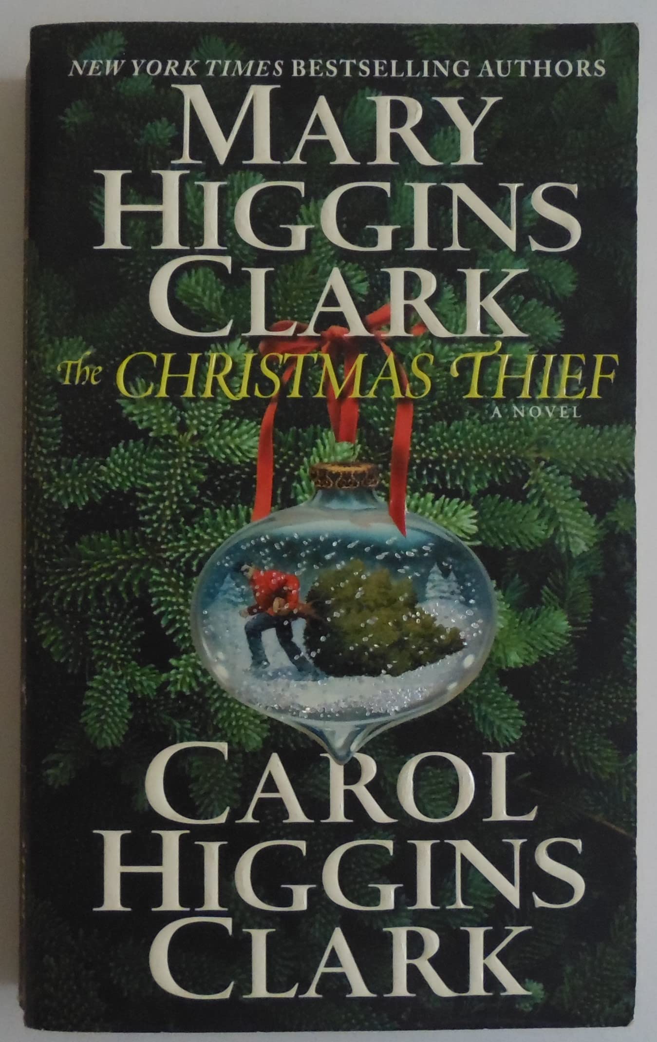 THE CHRISTMAS THIEF: A NOVEL
