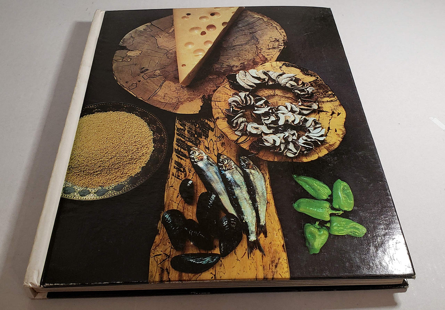 A Quintet of Cuisines (Foods of the World)