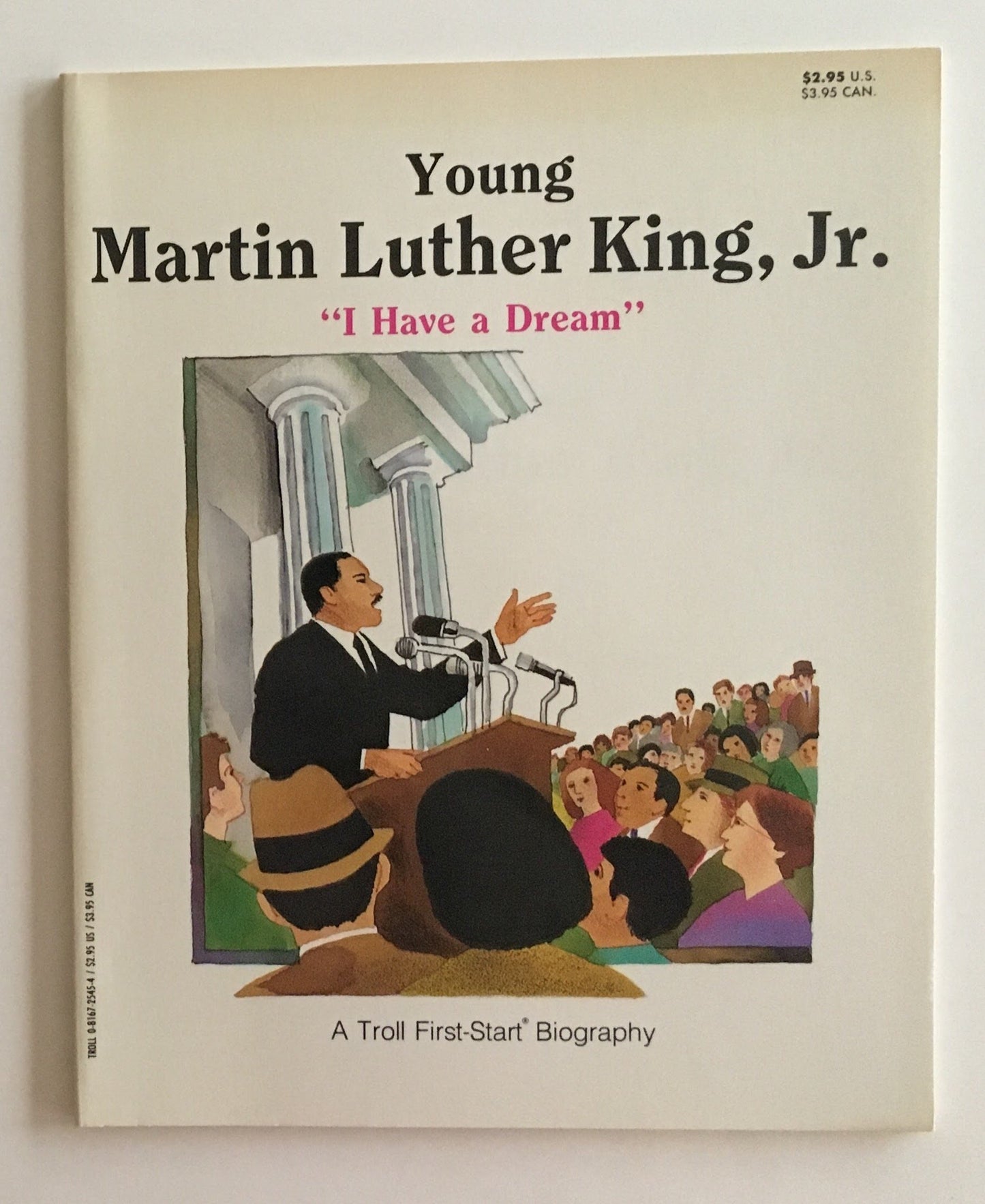 Young Martin Luther King Jr. - Pbk (First-Start Biographies)