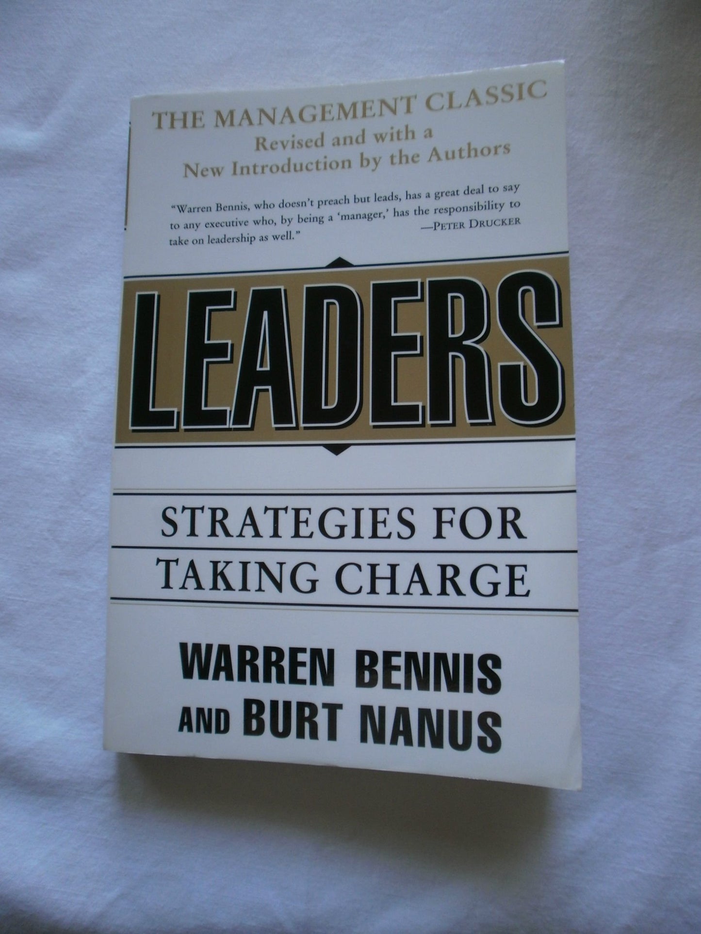 Leaders: Strategies for Taking Charge