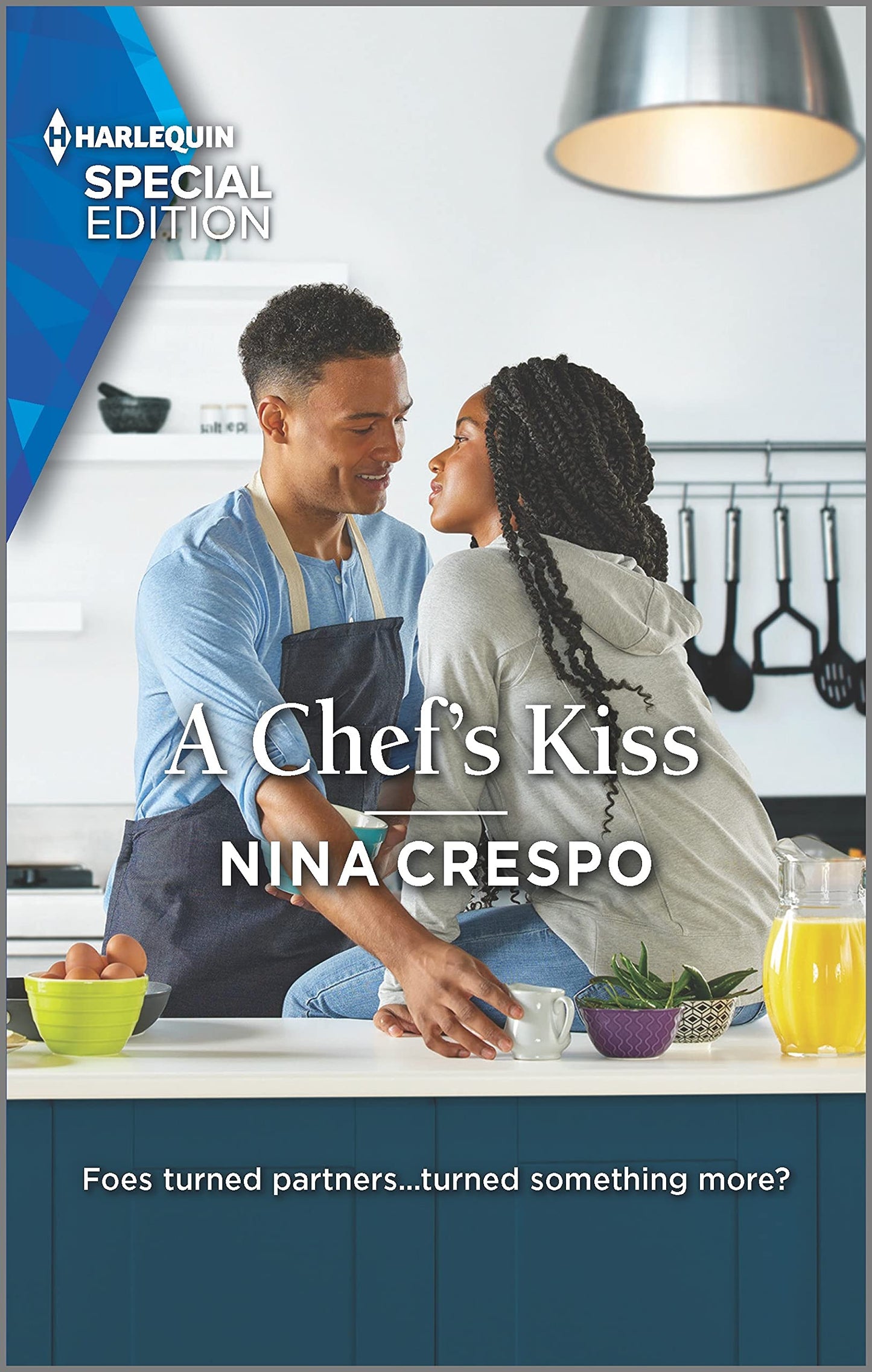 A Chef's Kiss (Small Town Secrets, 1)