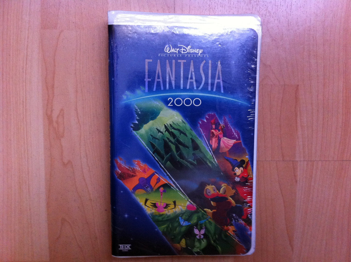 Fantasia 2000 (Walt Disney Pictures Presents)