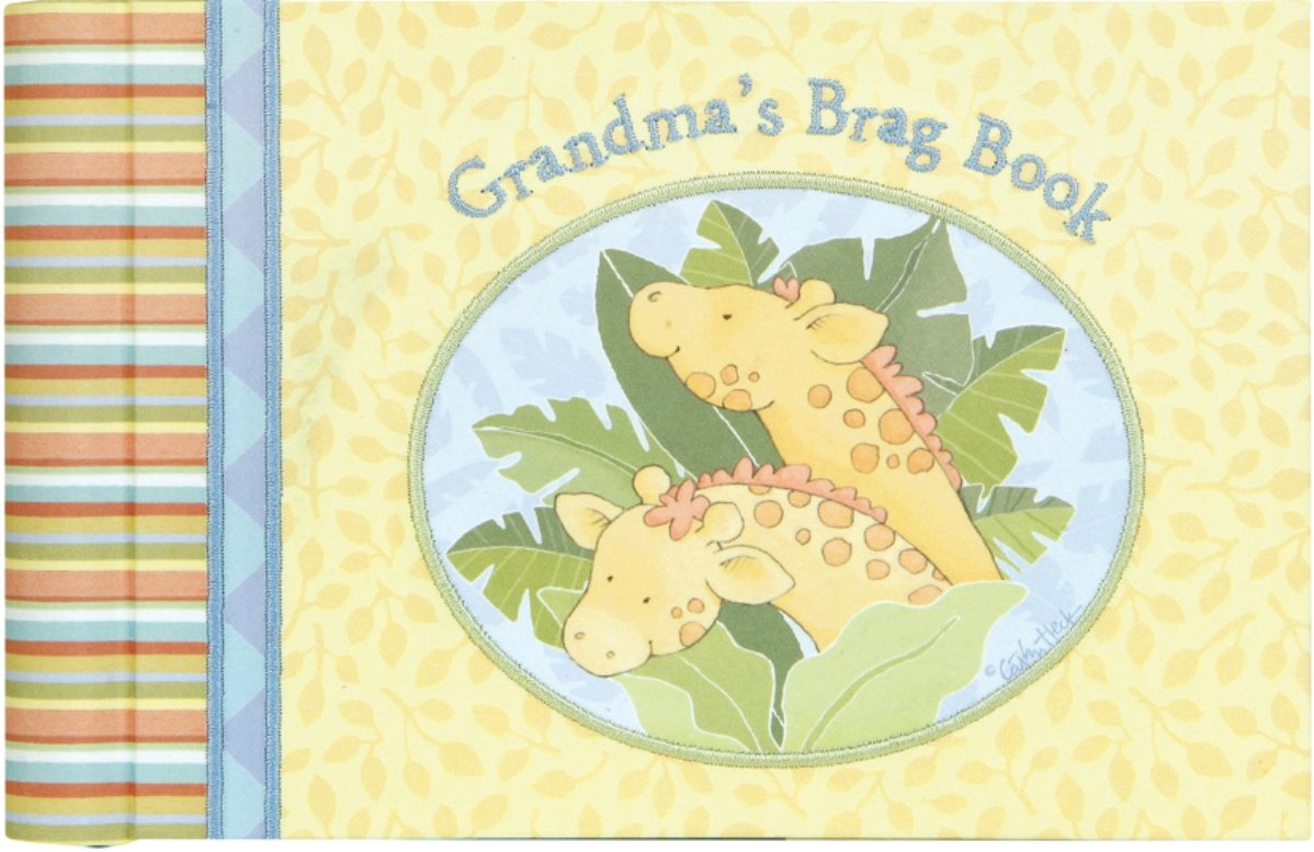 C.R. Gibson Grandma's Brag Book, 10 Sheets/20 Pages, Measures 4.5" x 7" - Welcome Home Noah