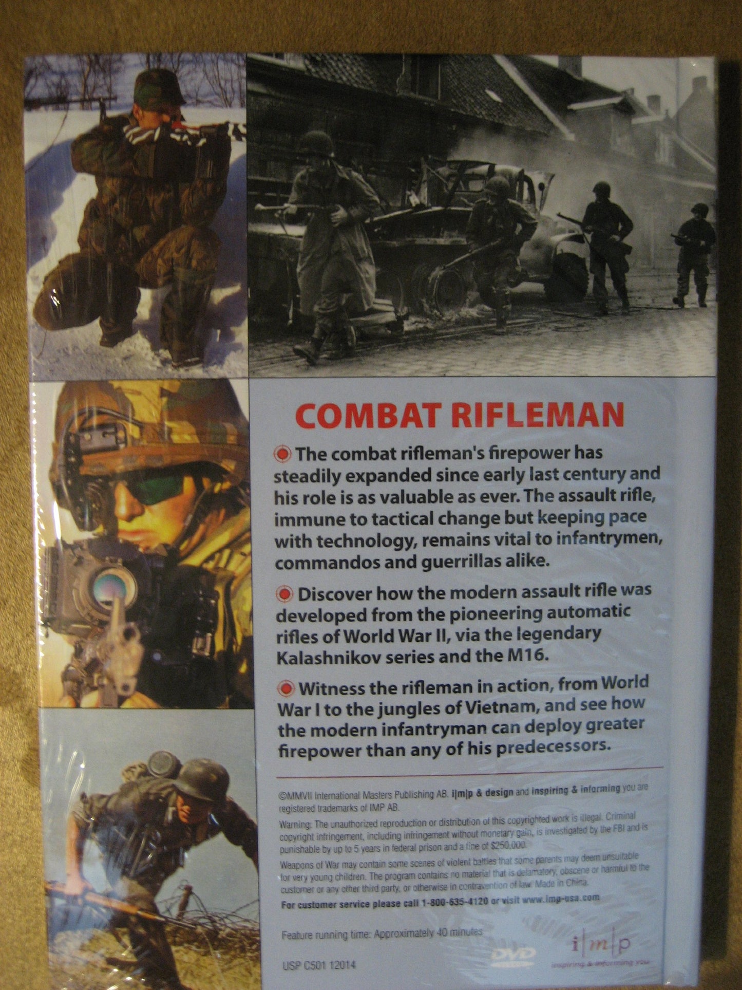 Combat Rifleman (Book and DVD Video) (Weapons of War,11)