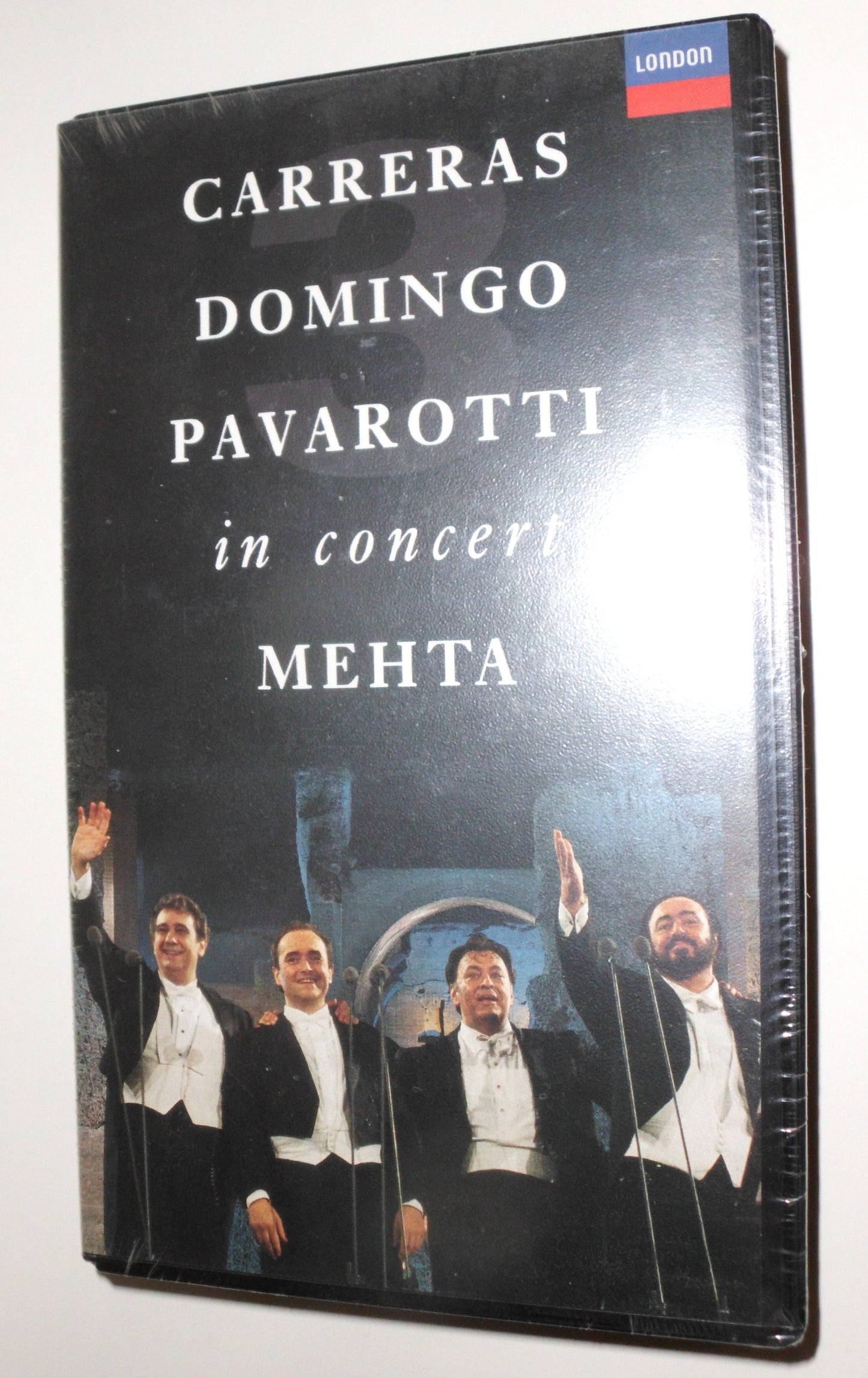 The original Three Tenors Concert (Carreras Domingo Pavarotti in Concert Mehta)