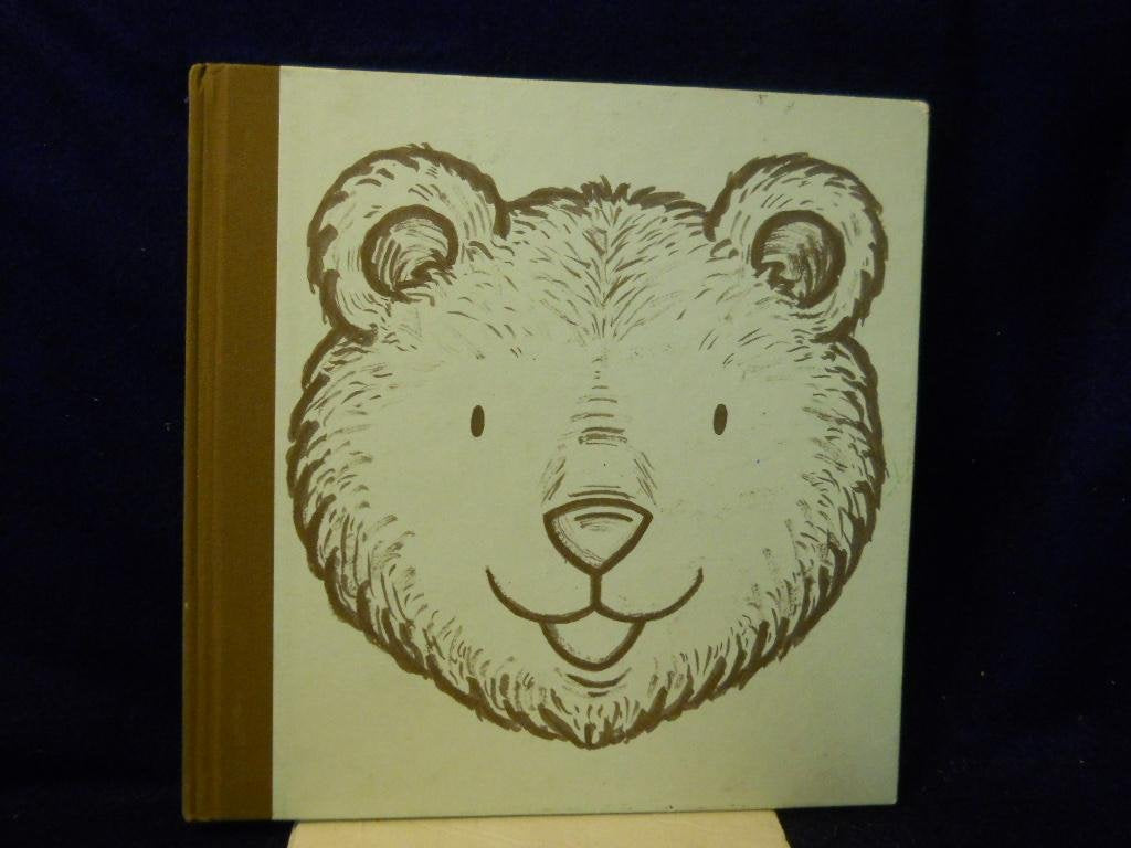 Old Bear: The New York Times Bestseller - A Picture Book About Dreams and Nature's Seasons