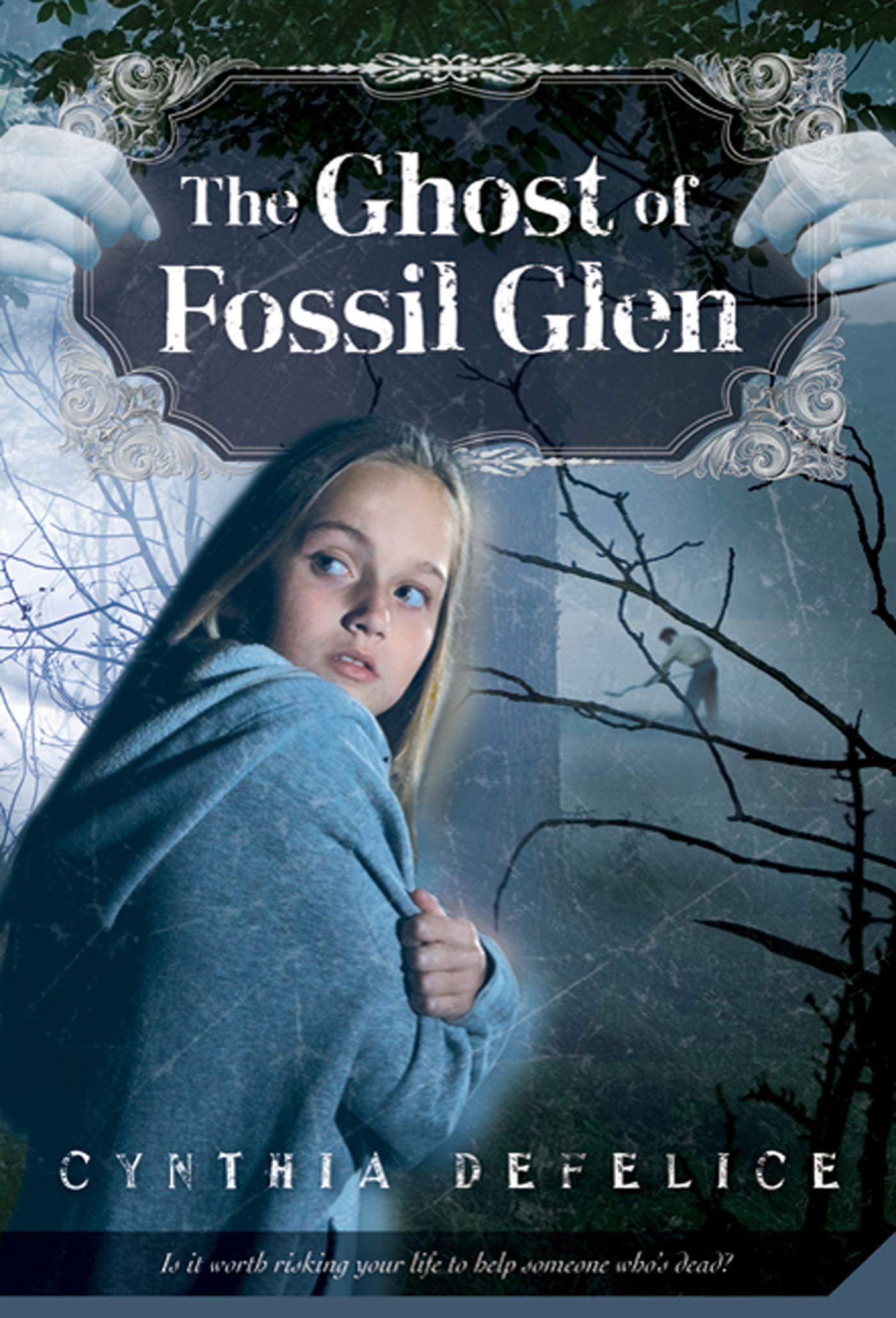 The Ghost of Fossil Glen (Ghost Mysteries, 1)