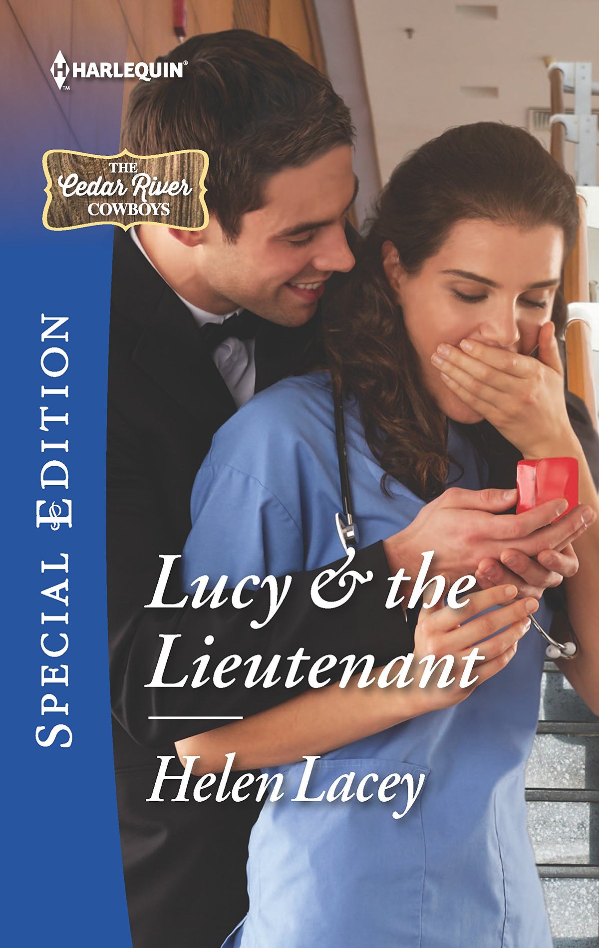 Lucy & the Lieutenant (The Cedar River Cowboys)