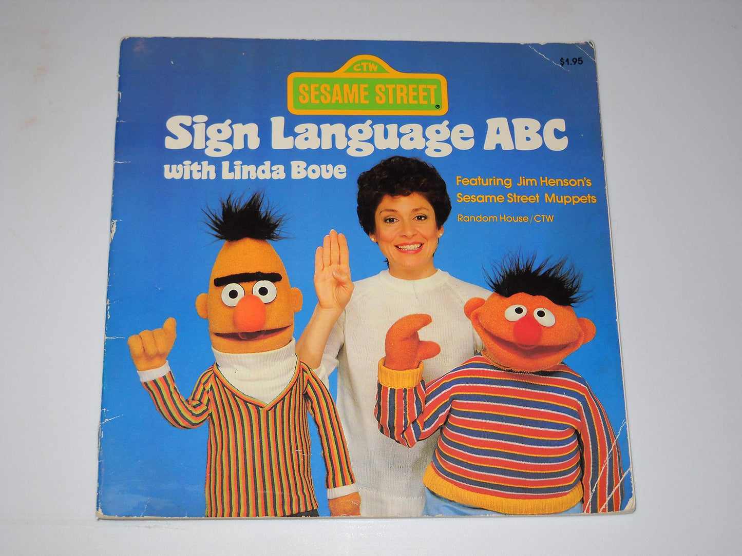 Sesame Street Sign Language ABC with Linda Bove (Pictureback(R))