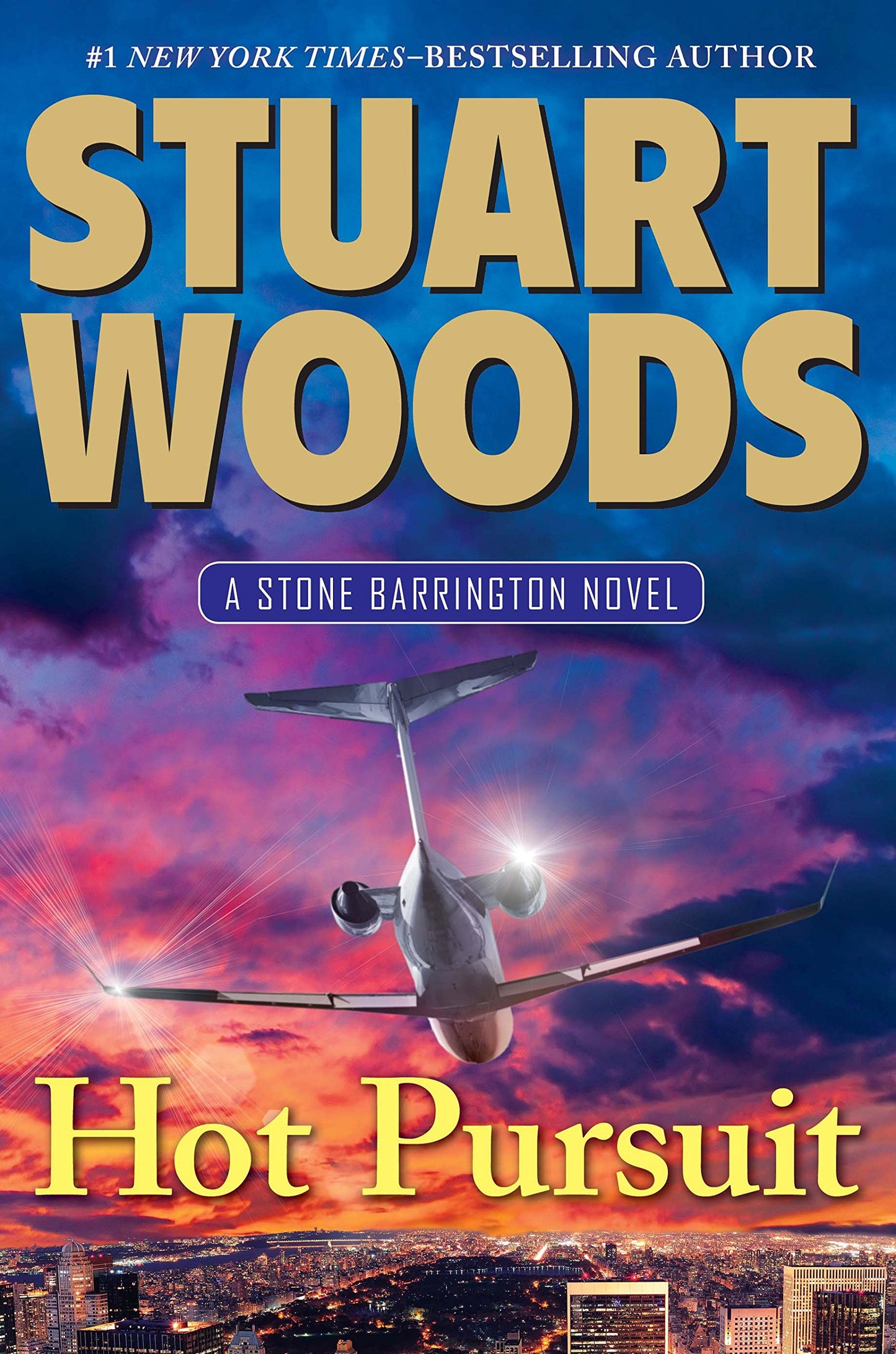 Hot Pursuit (A Stone Barrington Novel)