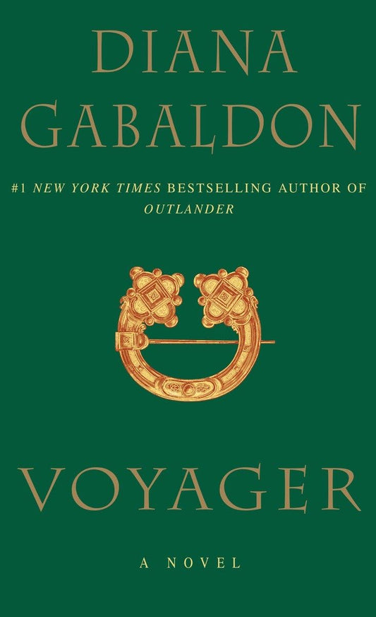 Voyager: A Novel (Outlander) (Mass Market Paperback)