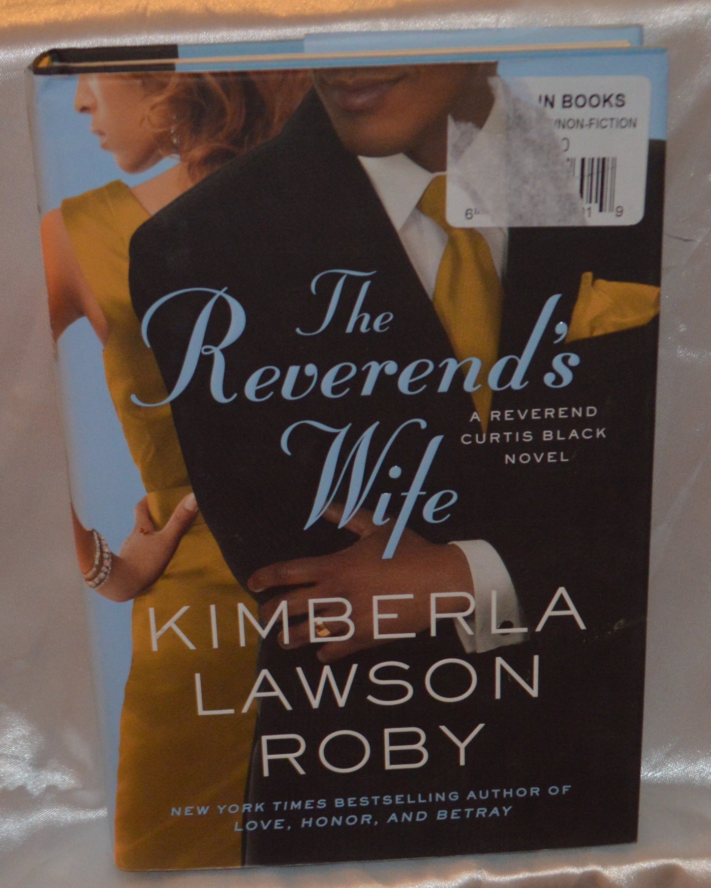 The Reverend's Wife (A Reverend Curtis Black Novel, 9)