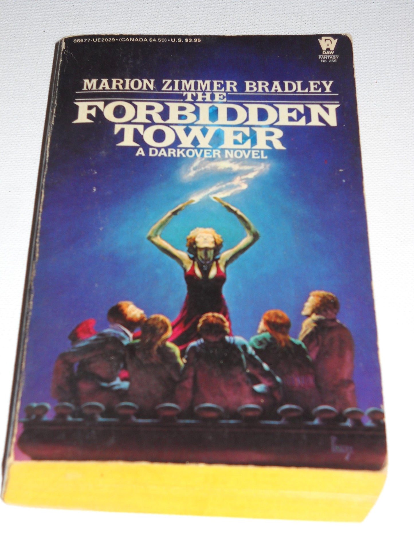 The Forbidden Tower (Darkover)