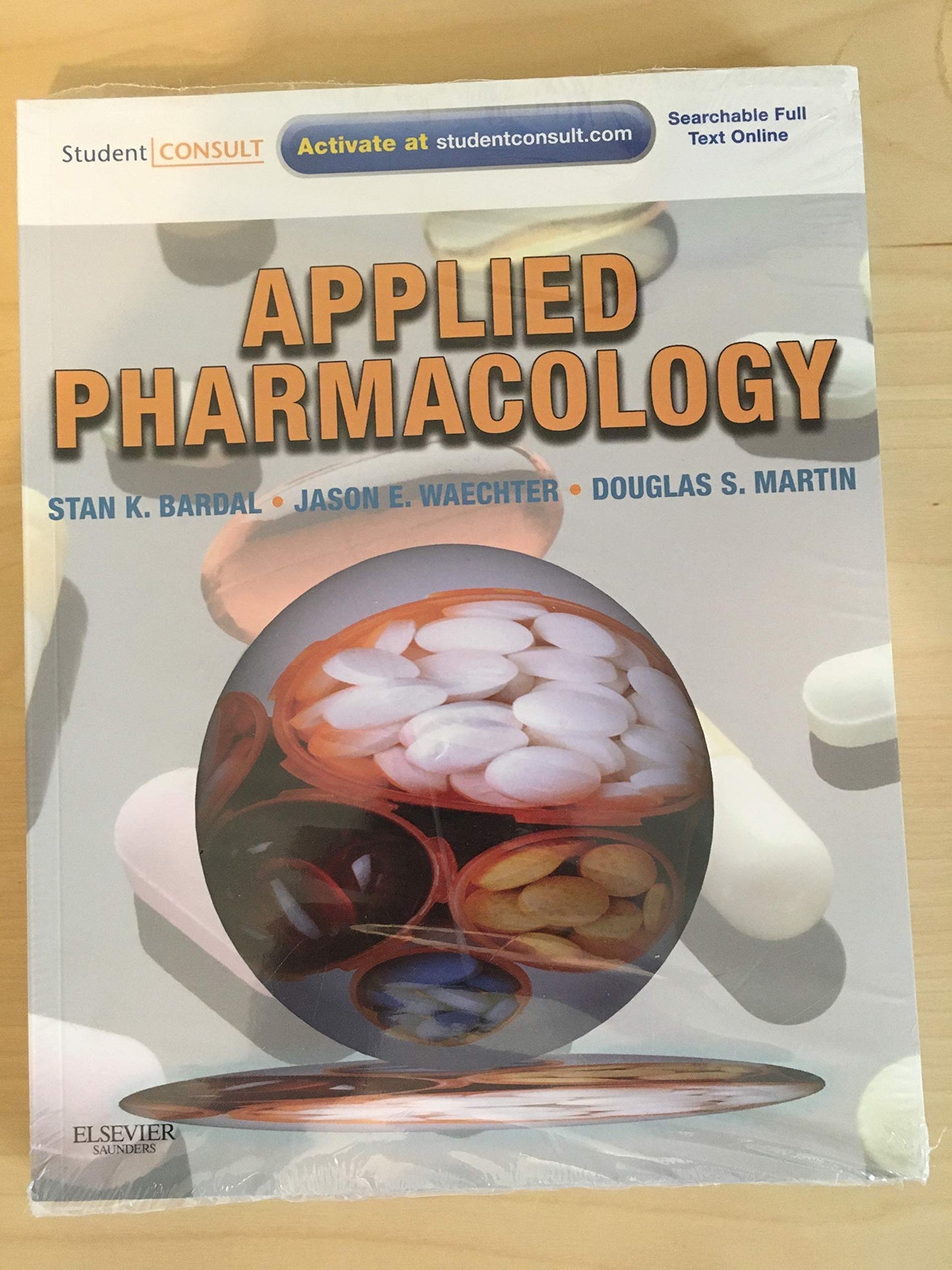 Applied Pharmacology: With STUDENT CONSULT Online Access