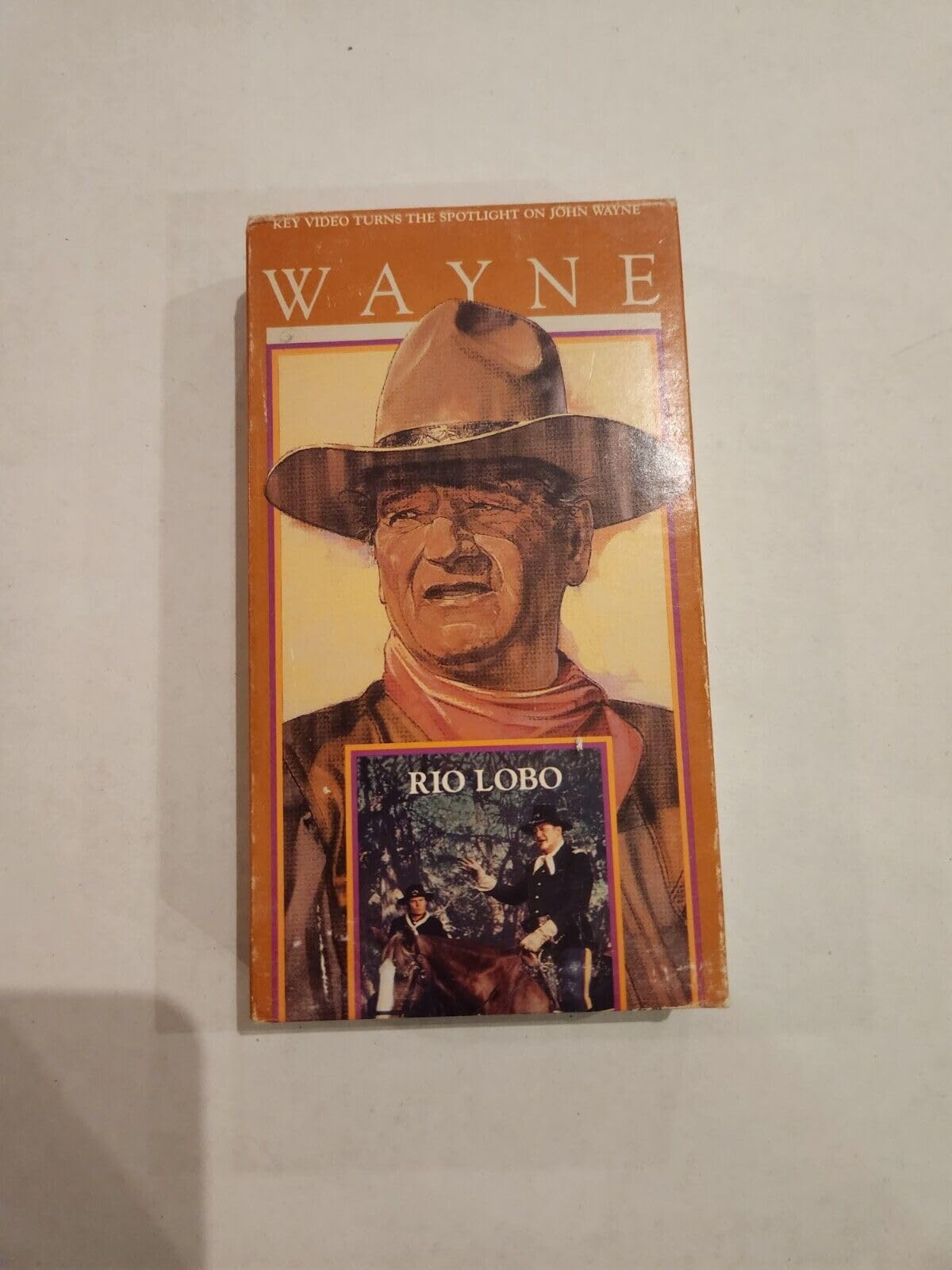 Rio Lobo [VHS]