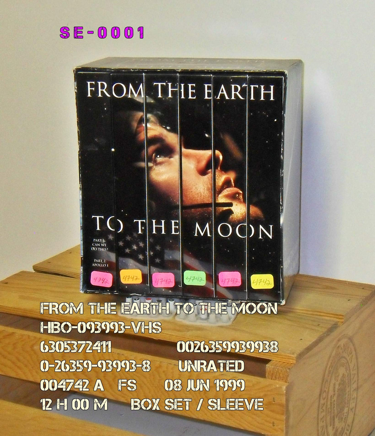From the Earth to the Moon [VHS]