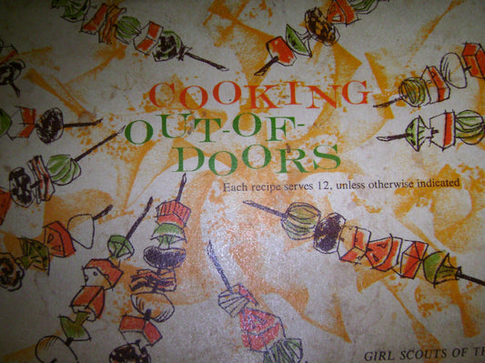 Cooking Out-Of-Doors (Girl Scouts of the USA, Catalog No. 19-533)