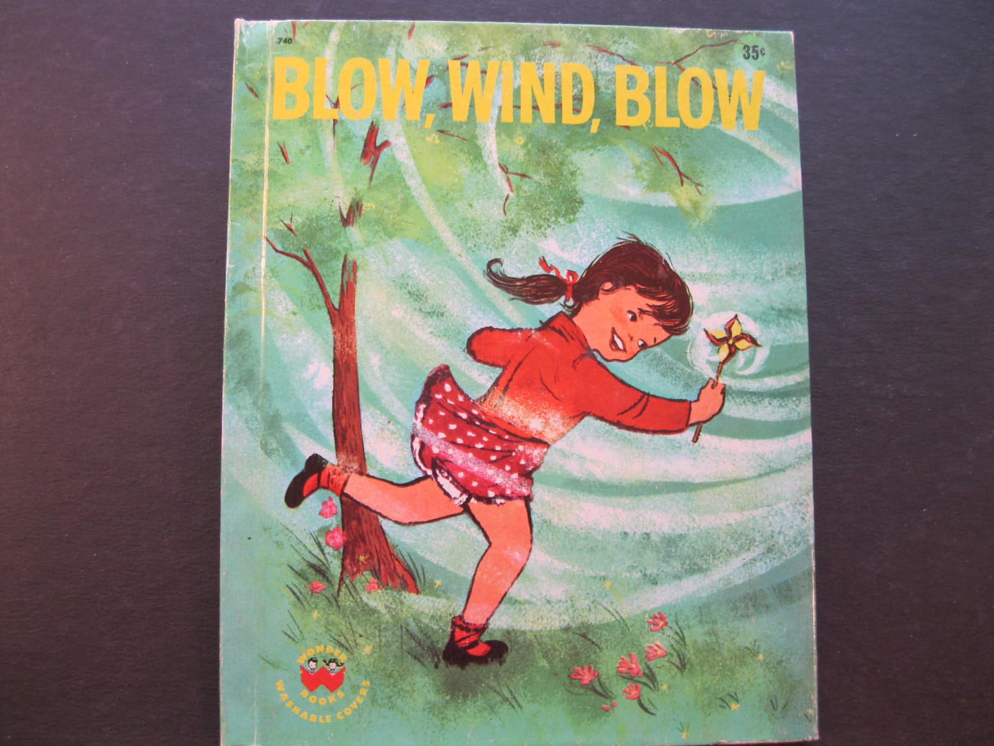 Blow Wind Blow (Wonder Books)