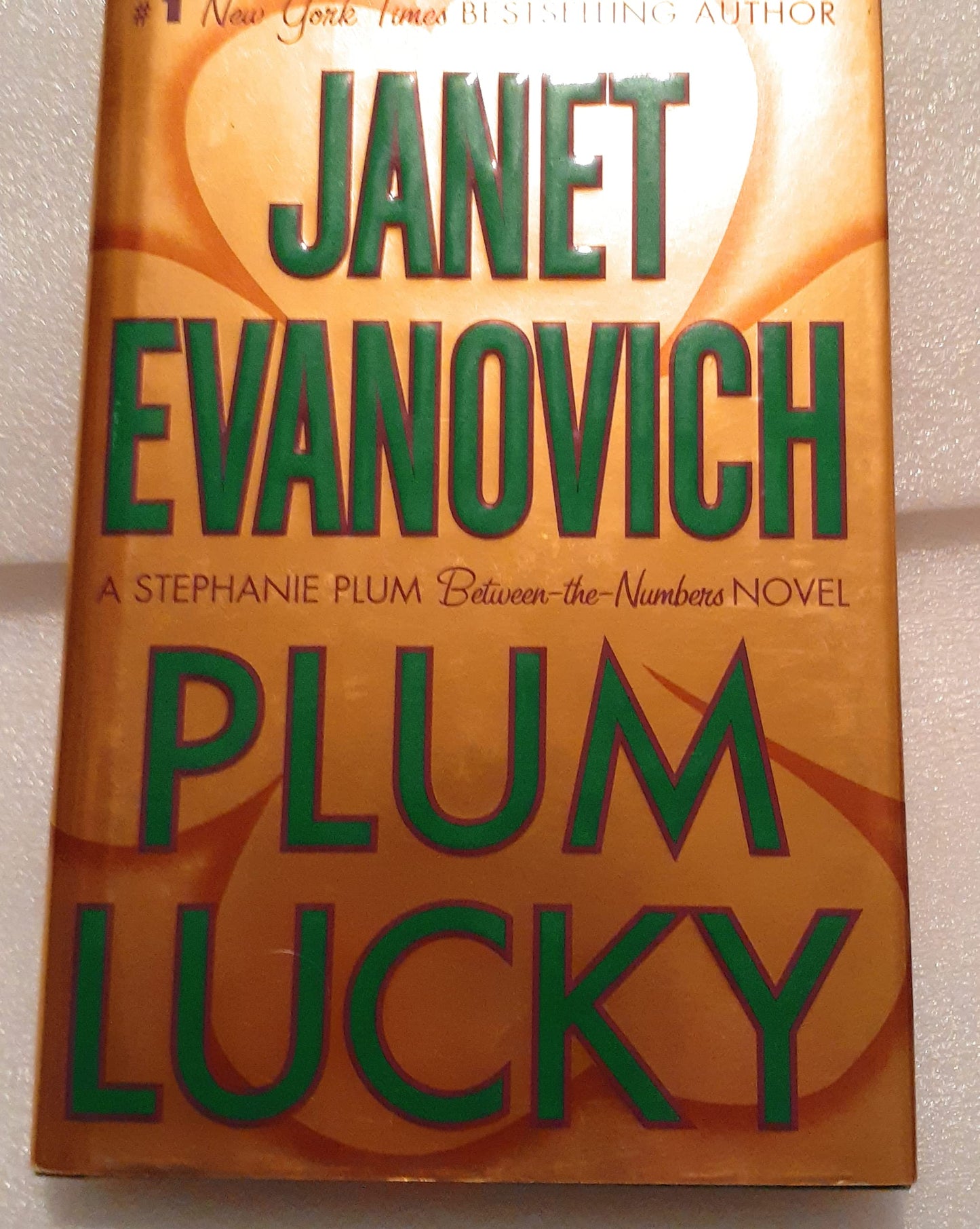PLUM LUCKY
