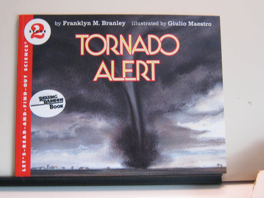 Tornado Alert (Let's-Read-and-Find-Out Science 2) - 8719