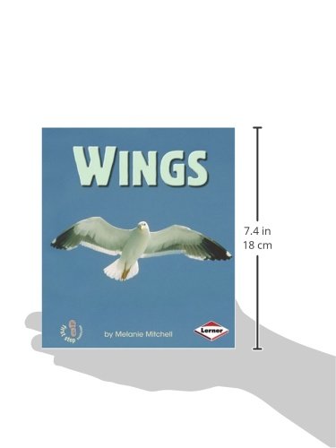 Wings (First Step Nonfiction  Animal Traits) - 1671