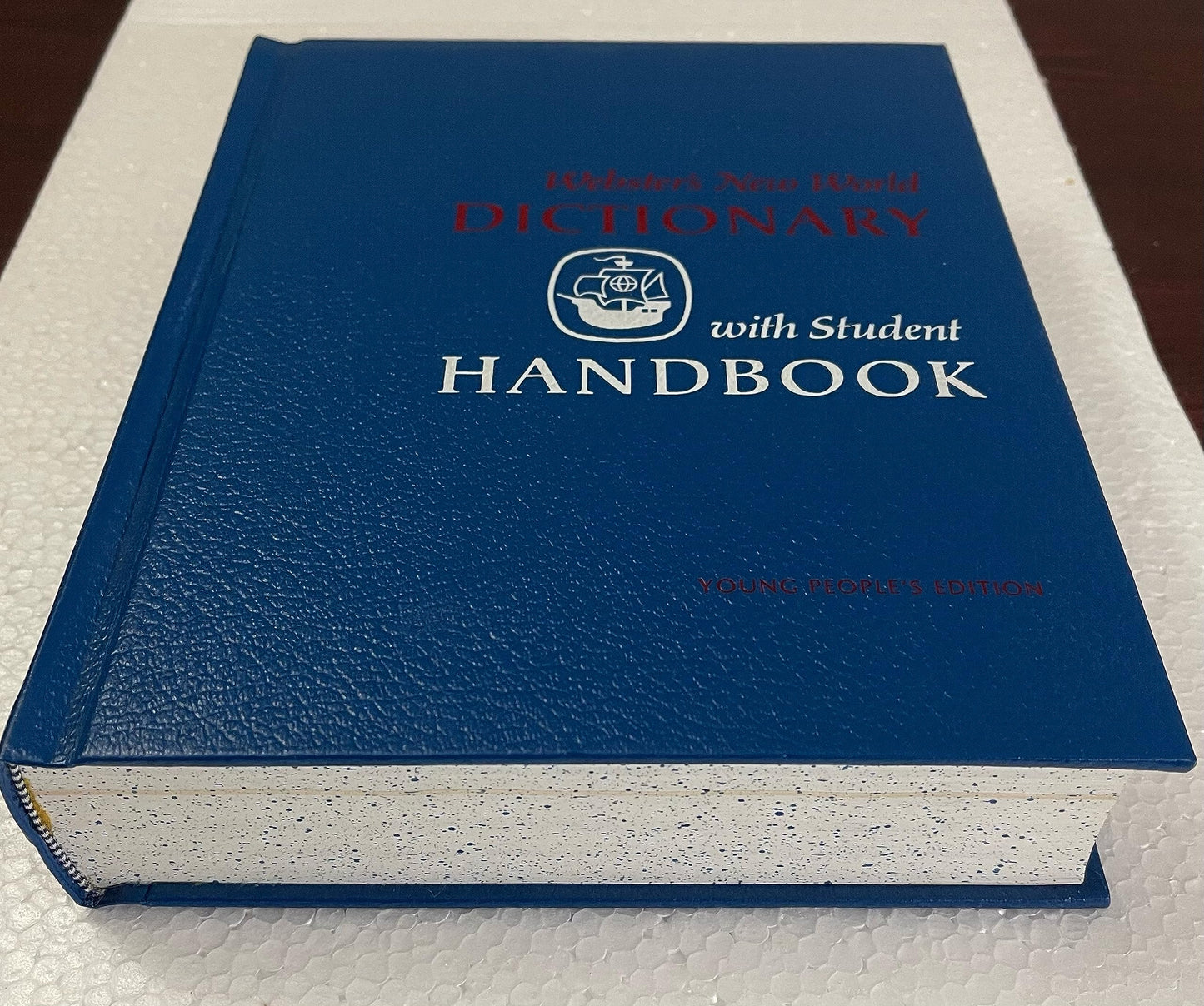 WEBSTER'S NEW WORLD DICTIONARY WITH STUDENT HANDBOOK: YOUNG PEOPLE'S EDITION (Hardcover)