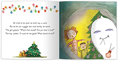 The Super Tiny Ghost: A Merry Christmas Surprise - Children’s Christmas Books for Ages 3-8, Discover How the Power of Family & Love is What Makes Christmas Special - Christmas Story Book for Kids