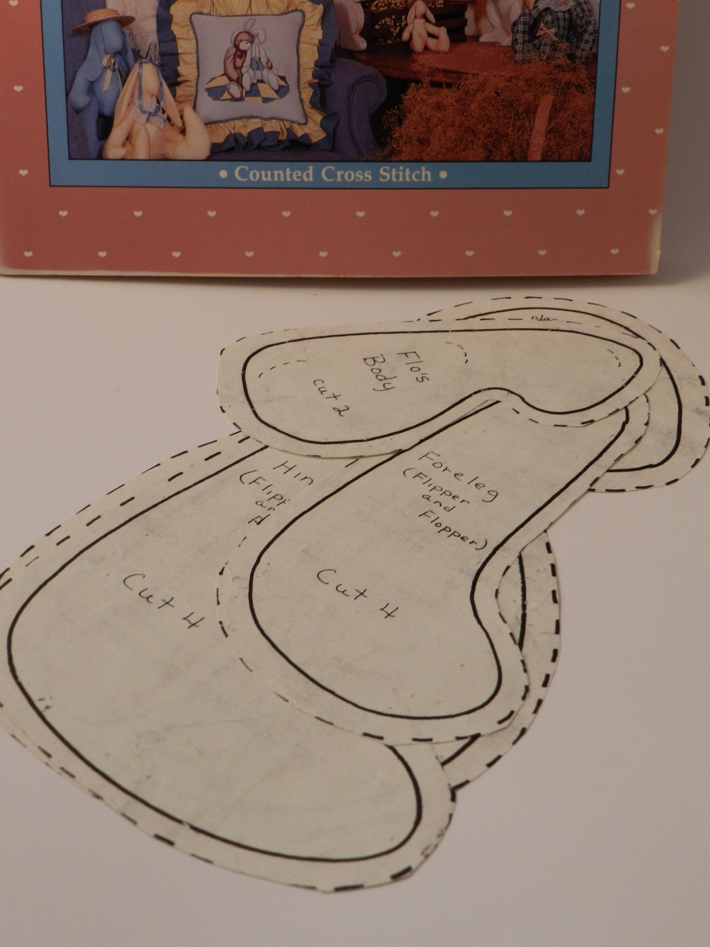 Alma Lynne Designs Bunnies and Sew Forth ALX-62