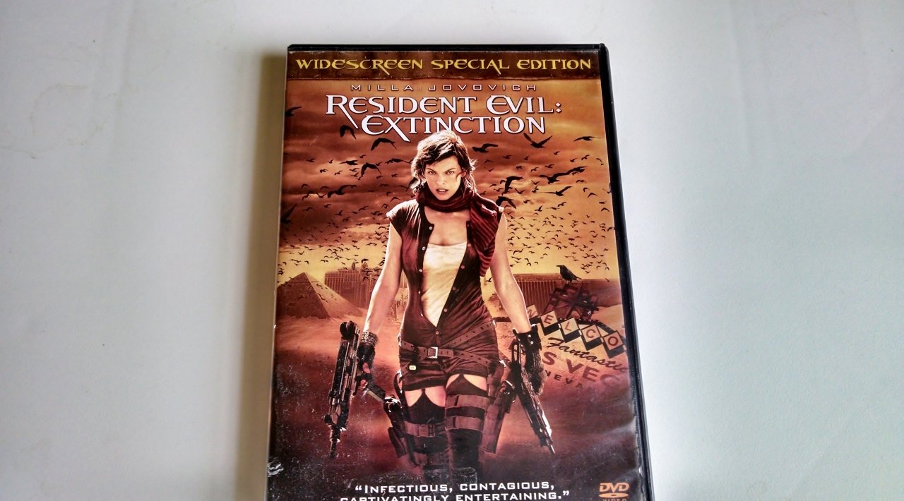 Resident Evil: Extinction (Widescreen Special Edition)