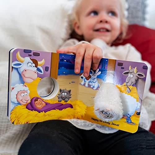The Beginner's Bible Little Lamb's Christmas: A Finger Puppet Board Book - 646