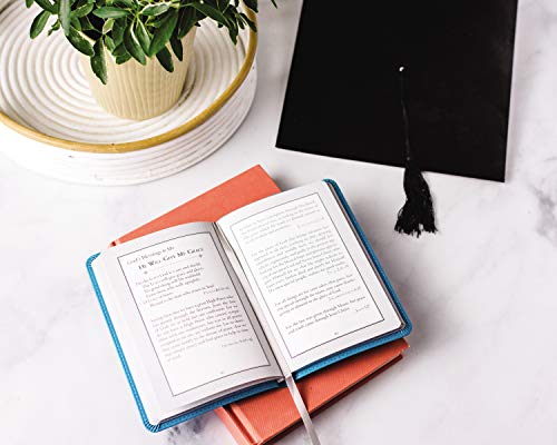 God's Answers for the Graduate: Class of 2021 - Teal NKJV: New King James Version