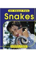 Snakes (Pebble Books)