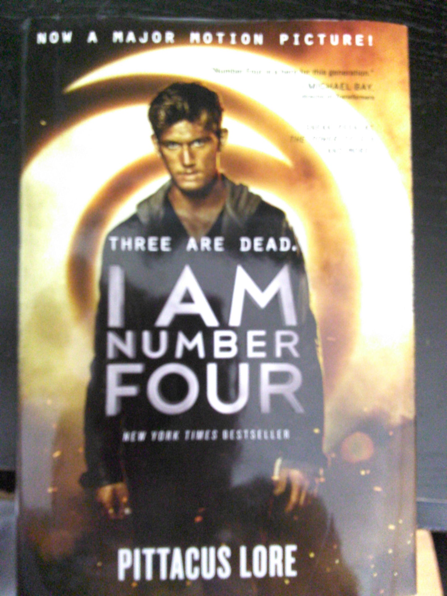 I Am Number Four (Lorien Legacies, 1)