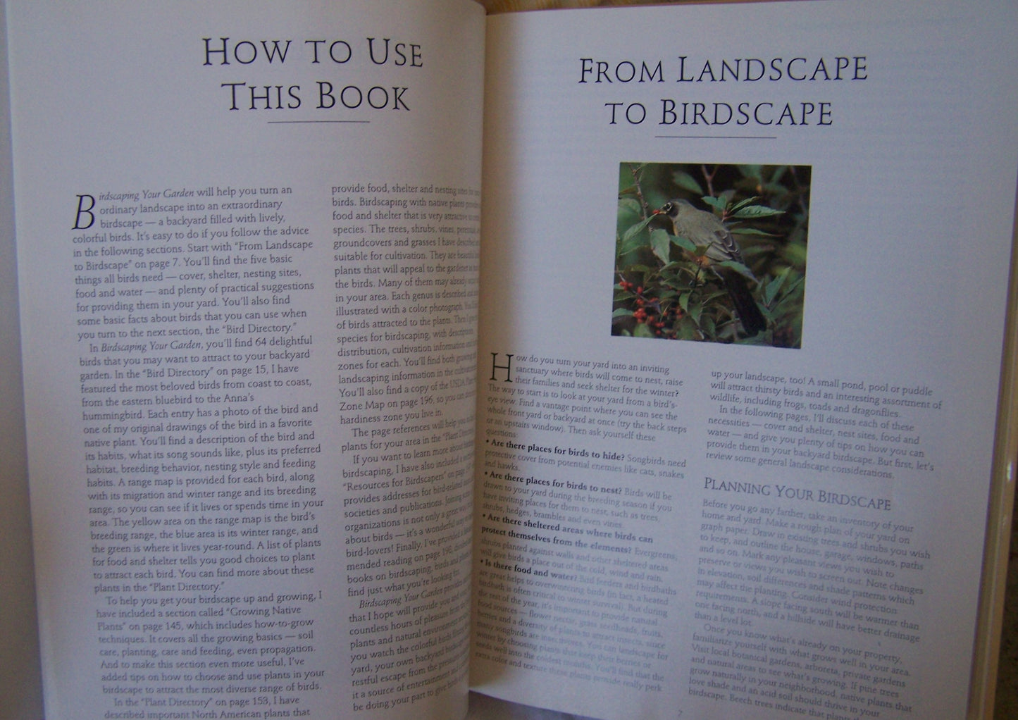 Birdscaping Your Garden: A Practical Guide to Backyard Birds and the Plants That Attract Them